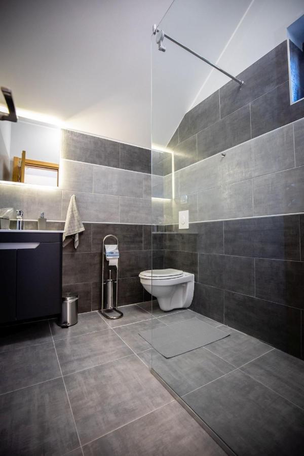 Apartment Gray Brick