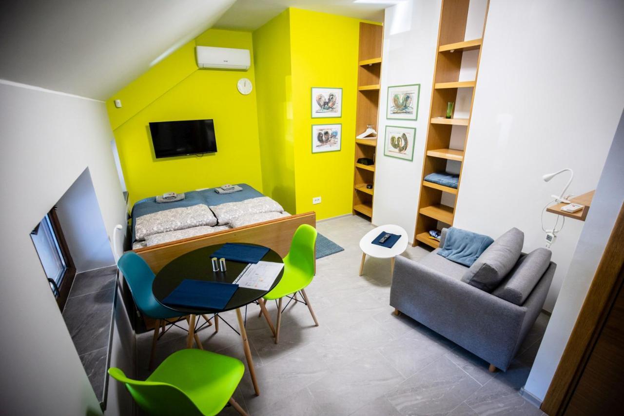 Apartment Gray Brick Subotica